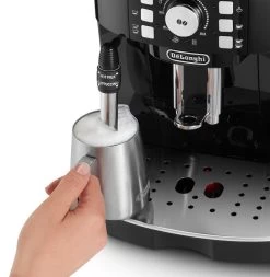 DELONGHI Magnifica 22.127.B Garantie 3 Ans 15 DELONGHI Magnifica 22.127.B Garantie 3 Ans -Bodum Soldes ecam22 127 schiuma