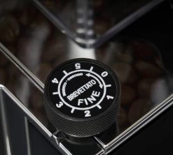 Moulin Expresso EUREKA Mignon Turbo Blanc Et Chrome Silent Range 7 Moulin Expresso EUREKA Mignon Turbo Blanc Et Chrome Silent Range -Bodum Soldes eureka turbo blanc 3