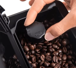 GAGGIA Magenta Milk -Bodum Soldes expresso broyeur magenta milk face