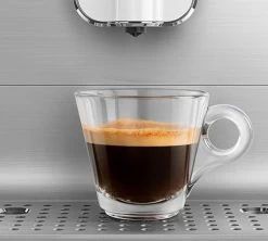 SMEG Blanc BCC01WHMEU 12 SMEG Blanc BCC01WHMEU -Bodum Soldes expresso broyeur smeg bcc01whmeu cafe