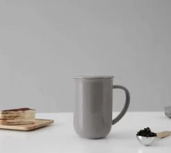 Mug Minima Wool Grey 50 Cl Avec Infuseur Inox - VIVA SCANDINAVIA -Bodum Soldes minima grey lifestyle