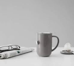 Mug Minima Wool Grey 50 Cl Avec Infuseur Inox - VIVA SCANDINAVIA -Bodum Soldes minima grey lifestyle1
