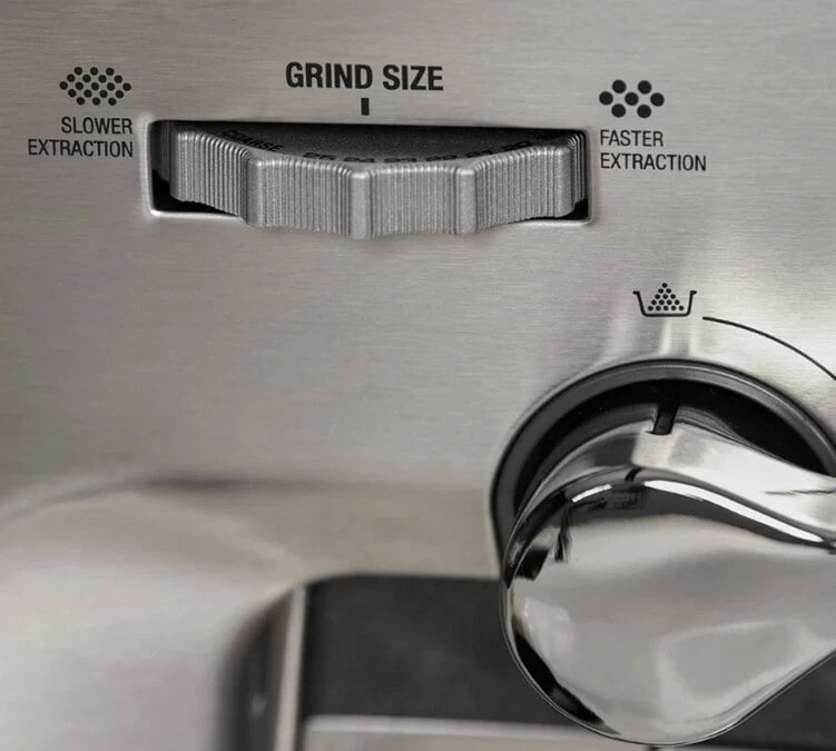 Machine Expresso SAGE Barista Express Impress SES876DBL4EEU1 Bleu Prune 6 Machine Expresso SAGE Barista Express Impress SES876DBL4EEU1 Bleu Prune – Image 4